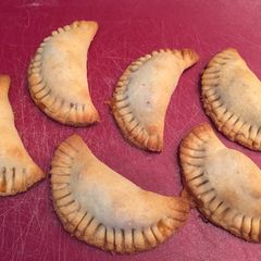 A picture of Chicken mini empanadas.