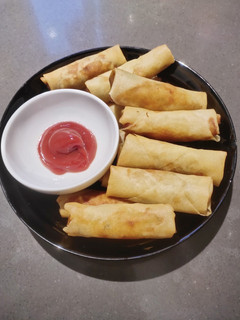A picture of Spring Roll.