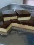 Puding Lumut Daun Kelor Lapis Coklat
