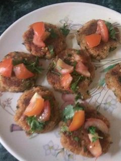 साबूदाना वड़ा (sabudana vada recipe in Hindi) रेसिपी मुख्य फोटो