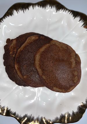 A picture of Simple chocolate pancake.