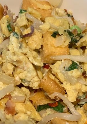 Foto resep Scrambled Eggs with Tofu and Bean Sprouts