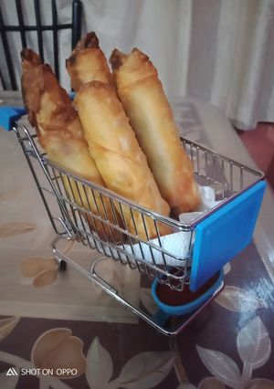 A picture of Chinese roll.