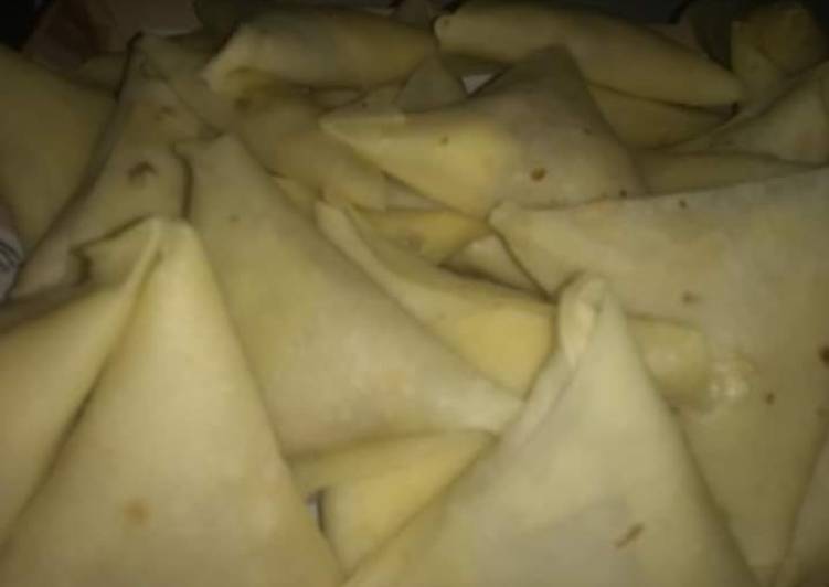 Qeema samosa