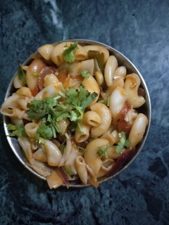 मैकरोनी (Macaroni recipe in Hindi) रेसिपी मुख्य फोटो