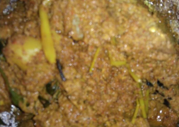 Rendang daging sapi campuran kentang aroma sedap menggoda