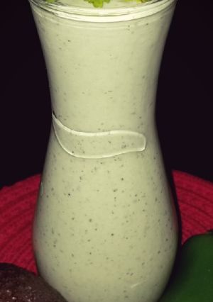A picture of Mike's Avocado Jalapeno Cilantro Dressing Or Dip.