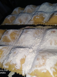Una foto de Raviolones de jamón, queso y ricota
