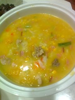 南瓜海鮮濃湯 的食譜成品照片