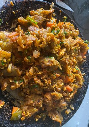 A picture of Egg Kothu Parotta.