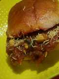 Spicy kutchi dabeli