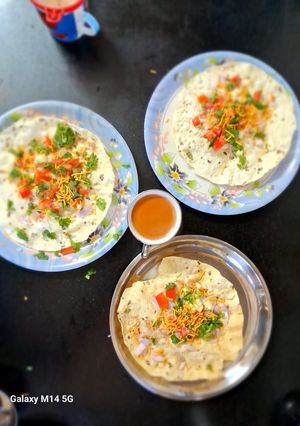 A picture of Papad chaat / salad 🥗😋 😋.