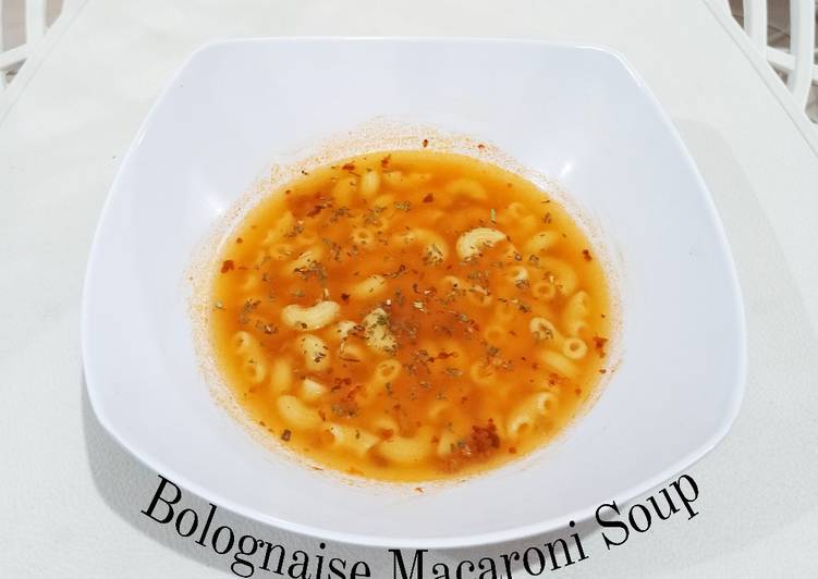 Cara Menyiapkan Bolognaise Macaroni Soup, Praktis