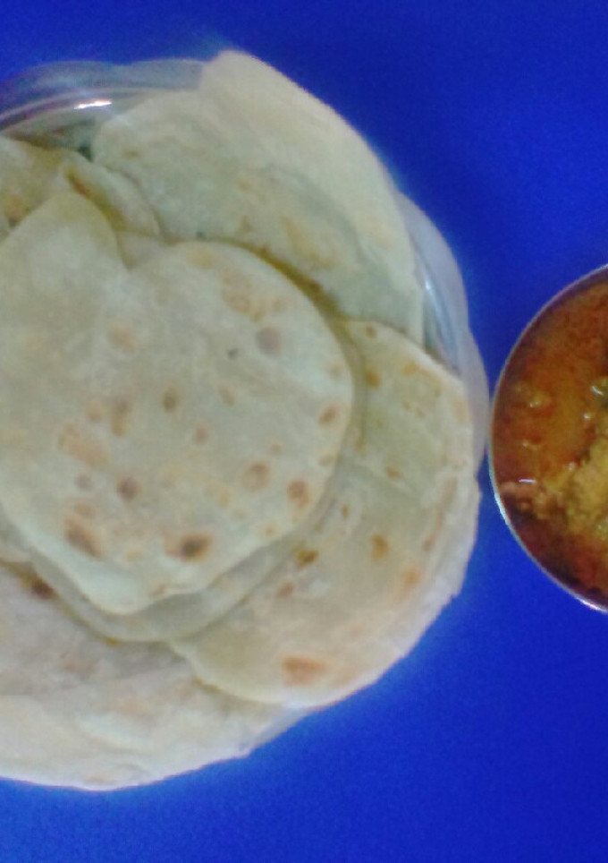 நான் வித் சிக்கன் கிரேவி செய்முறை முக்கிய புகைப்படம்