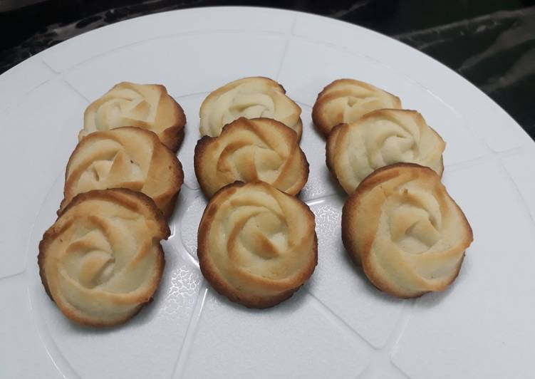 How to Prepare Homemade Butter cookies