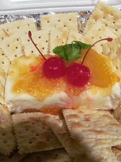 Una foto de Queso Crema con Mermelada de Piña