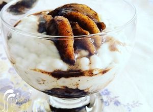 Una foto de Tapioca con leche y manzanas pochadas