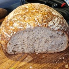A picture of Basic Sourdough loaf.
