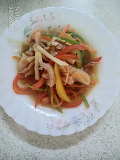 涼拌和風五柳魷魚 的食譜成品照片