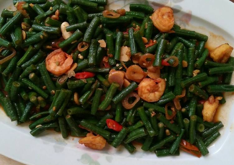 Tumis kacang panjang & udang