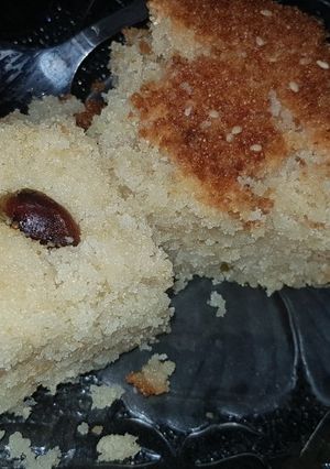A picture of Basbousa.