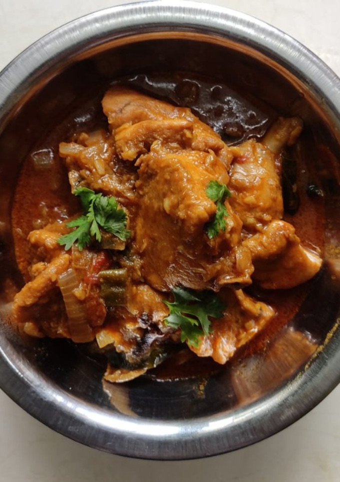 ஆந்திரா சிக்கன் (Andhra chicken recipe in tamil) செய்முறை முக்கிய புகைப்படம்