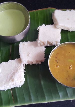 A picture of Idli chutney.