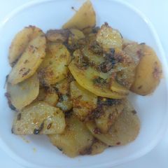 A picture of Jeera aloo.