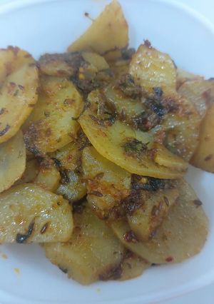 A picture of Jeera aloo.