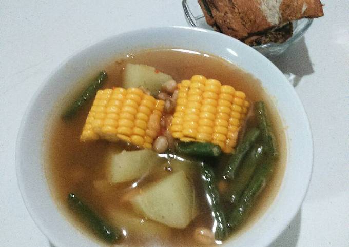 Sayur asem pedes seger