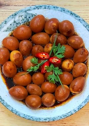 Hình của món Trứng cút rim nước tương.