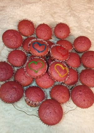 Tej- és tojásmentes pink muffin recept fotója