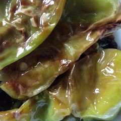 A picture of Fry green chillies.