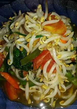 Foto resep Tumi kangkung toge ekstra pedas
