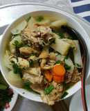 Canh gà hầm