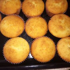A picture of Banana cuppies.