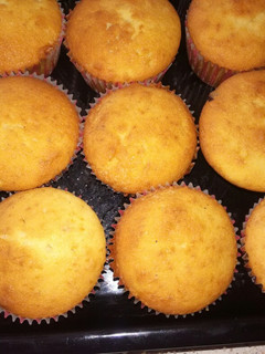 A picture of Banana cuppies.