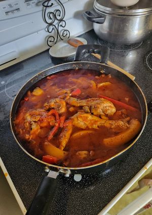 A picture of Chicken cacciatore.