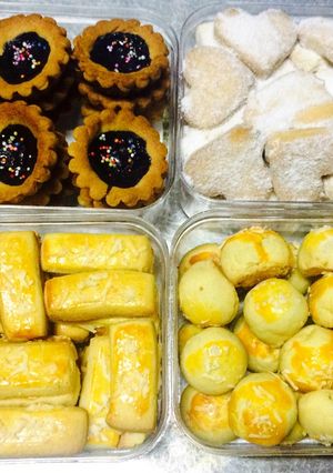 Foto resep Nastar, choco tart, putri salju, kastengel 👍