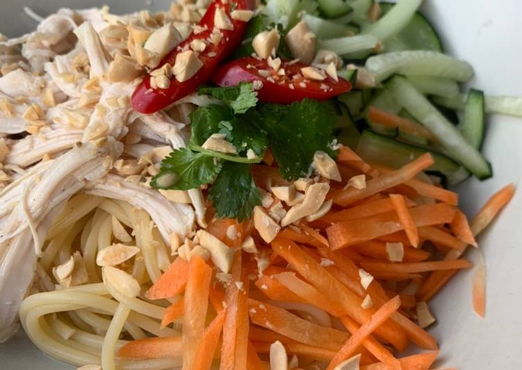 Step-by-Step Guide to Prepare Perfect Thai style cold noodle