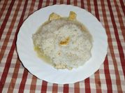 Una foto de arroz blanco redondo