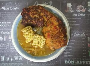 Una foto de Caldo de Torrejas