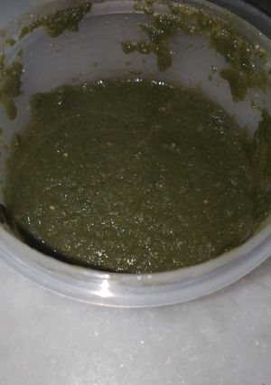 हरी चटनी (hari chutney recipe in Hindi) रेसिपी मुख्य फोटो