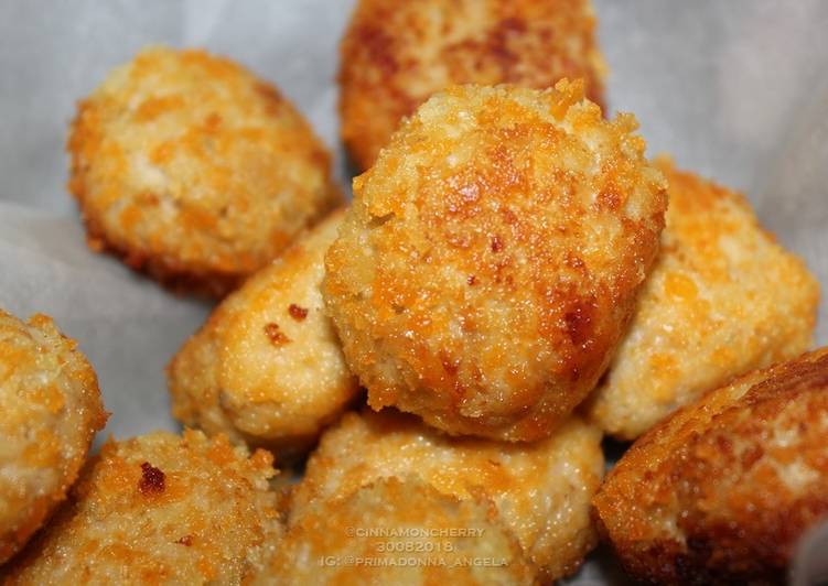 Recipe of Yummy Chicken and Apple Nuggets