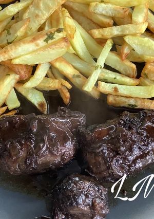 Foto principal de Carrillada al vino tinto con mostaza