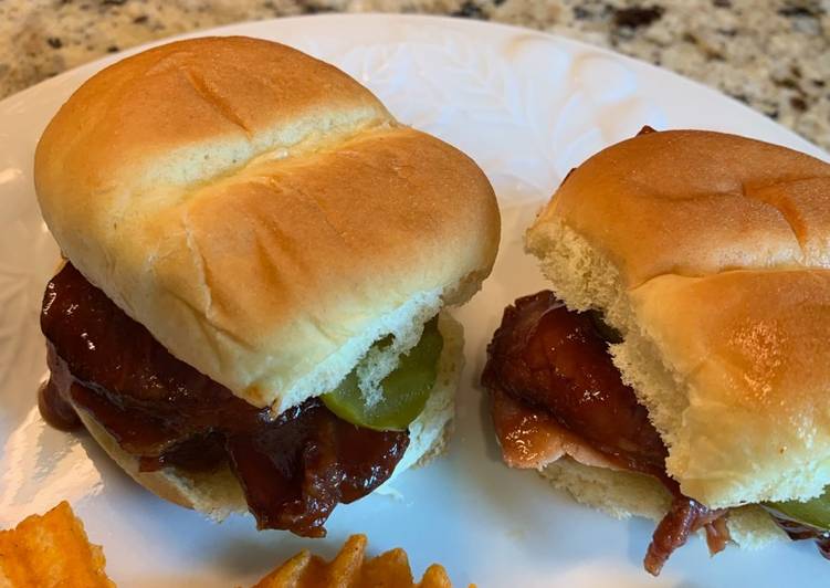 Barbecue Beef Sliders