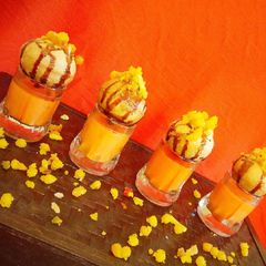 A picture of Boondi Golguppa and Kesar Rabdi Shots.