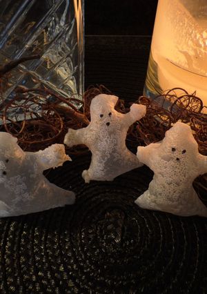 Una foto de Fantasmas de arroz (Crujiente de obleas de arroz) - Adviento Halloween