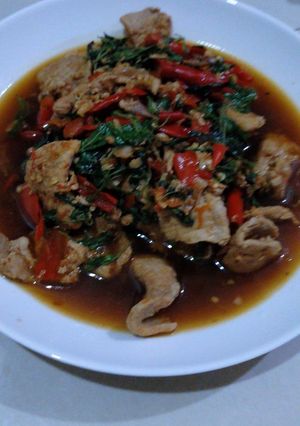 รูปของ หมูสะโพกกะเพรา
