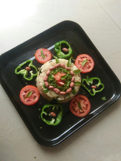 વેજ. ઉપમા (Veg. Upma Recipe In Gujarati) રેસીપી મુખ્ય ફોટો